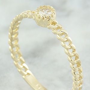 0.10 Carat Diamond 14K Yellow Gold Ring
